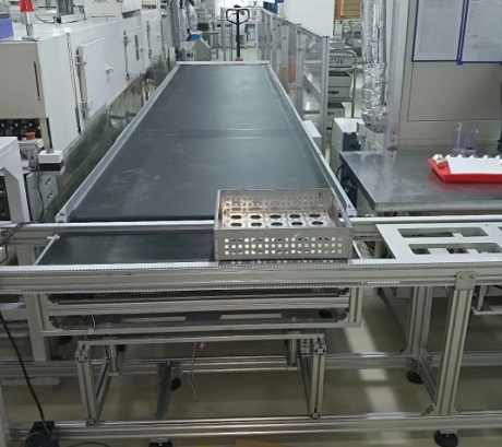 流水線輸送機(jī).jpg 流水線輸送機(jī).jpg